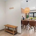 Apartment Brand New Chic - City, Pool & *