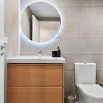 Apartment Brand New Chic - City, Pool &